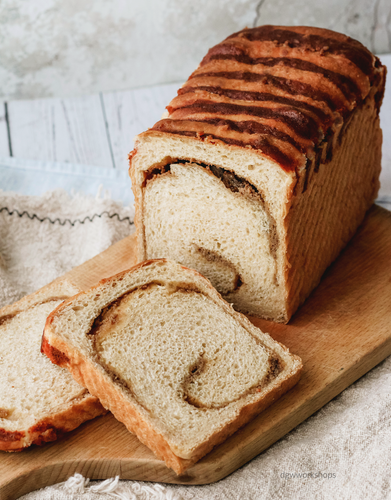 Hands-on Figs Custard Loaf with Crispy Topping and Super Soft Floss, Seaweed and Cheese Buns Workshop