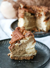 Load image into Gallery viewer, Hands-on Biscoff Teddy Bear Double Crumble Mocha (or Matcha) Cheesecake Workshop