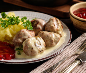 Hands-on Ikea Meatballs with Gravy & Garlic French Bean Salad Workshop
