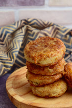 Load image into Gallery viewer, Hands-on Chicken Rendang, Perkedel and Roti Workshop