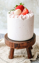 Load image into Gallery viewer, Hands-on Strawberry Lychee Soju Cream Cake Workshop