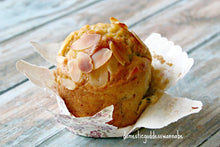 Load image into Gallery viewer, Hands-on Cafe Favorites Workshop 15 (Cruffins and Banana Almond Muffins)