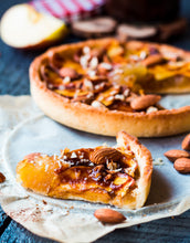 Load image into Gallery viewer, Hands-on Apple Almond Salted Caramel Tart &amp; Chicken and Cheese Pasty Workshop