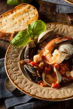 Load image into Gallery viewer, Hands-on Cioppino (Seafood Stew) &amp; Crusty Bread Buns Workshop