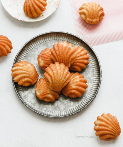 Hands-on Petite Treats Workshop 8
