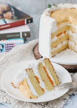 Load image into Gallery viewer, Hands-on Pumpkin Cream Cheese Cake Workshop