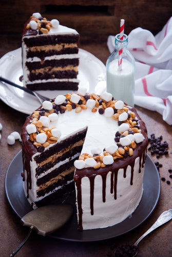 Hands-on Snickers Chocolate Cake Workshop