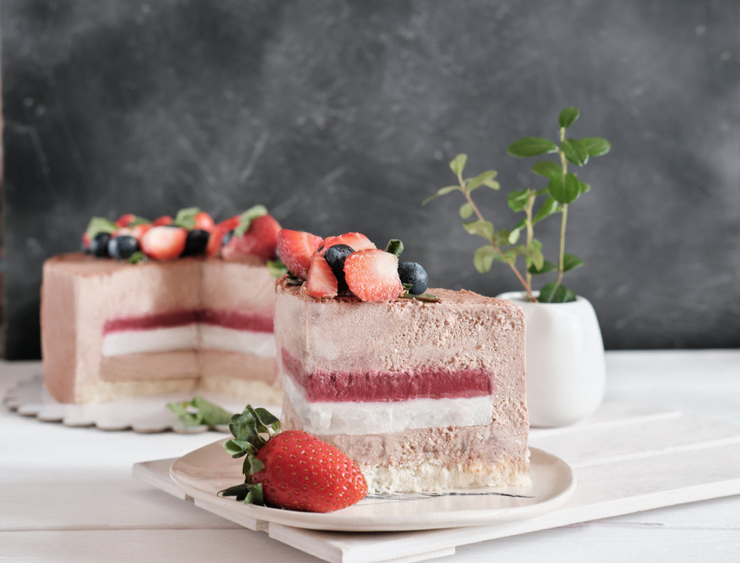 Hands-on Nutella, Strawberry & Cream Cheese Mousse Cake Workshop
