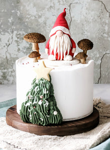 Hands-on Chocolate Chips Caramel Cream Cake with Edible Gnome and Mushrooms Workshop
